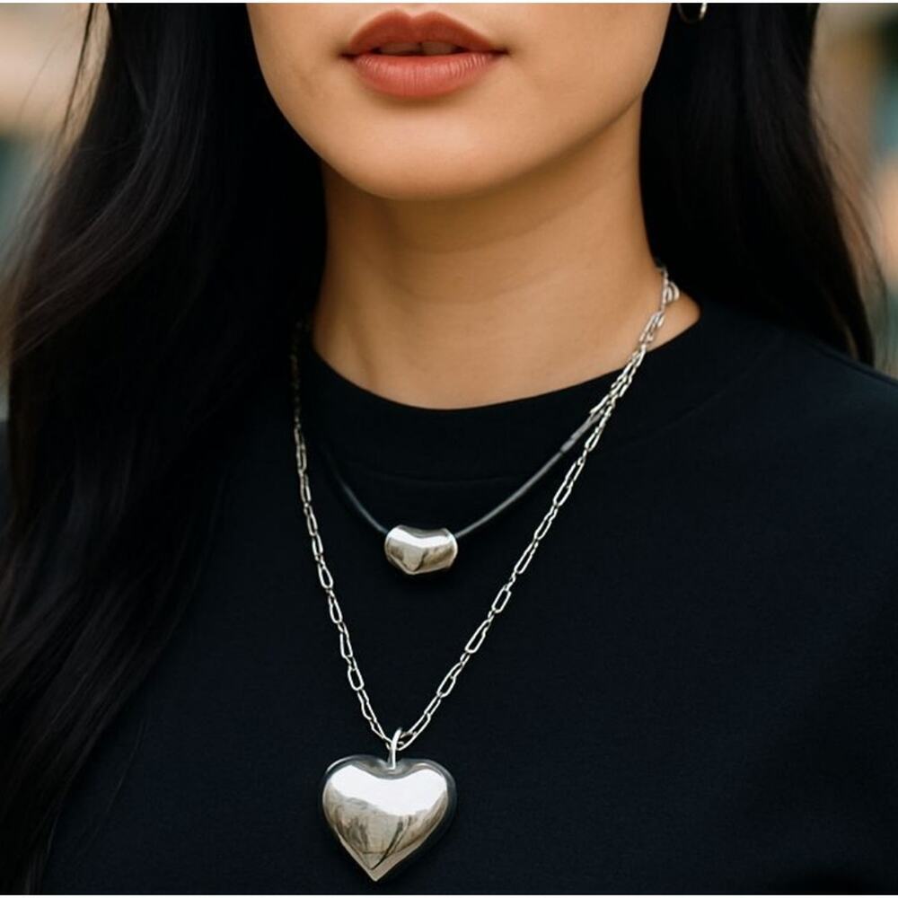 Elegant Silver Heart Necklace Set